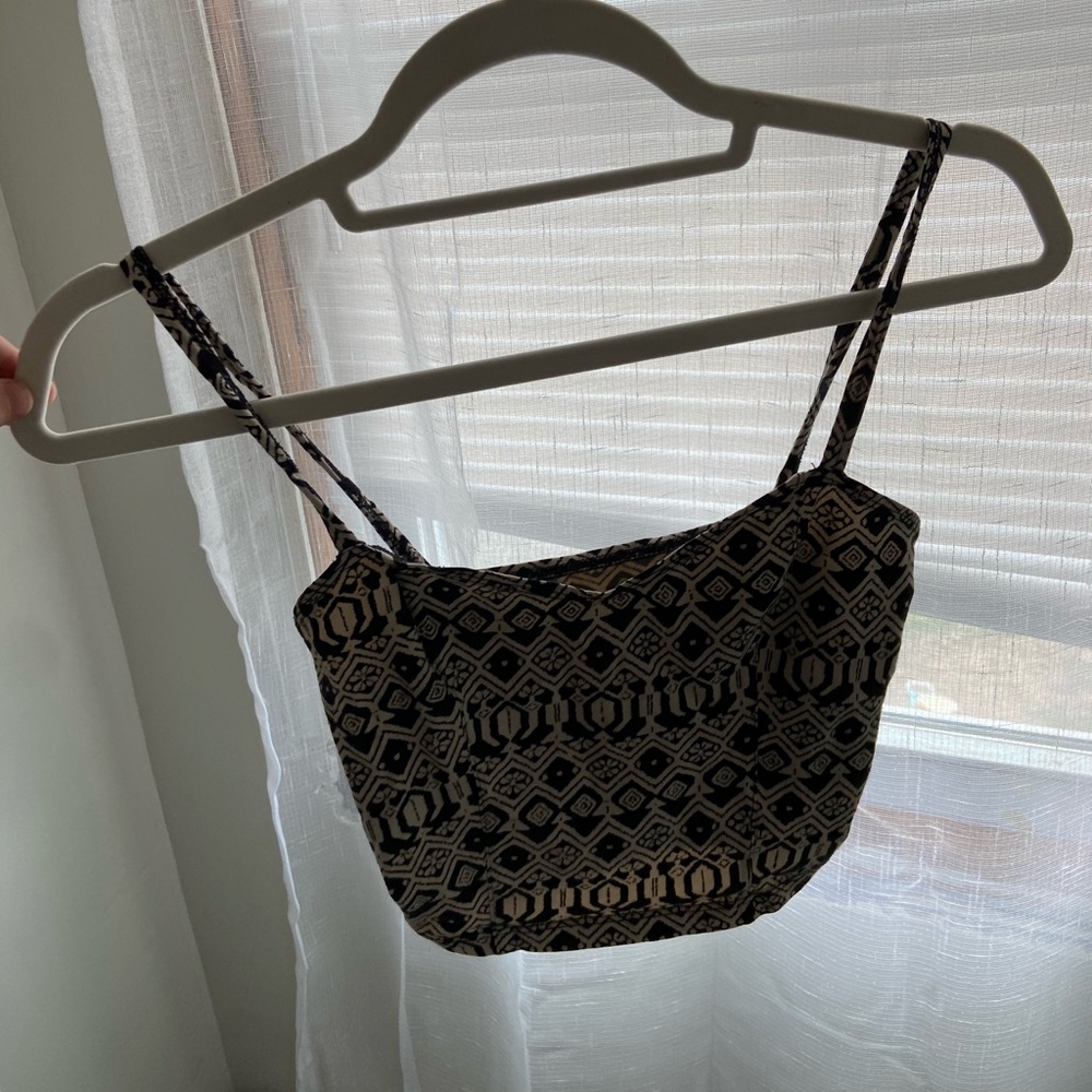 Cropped tank top